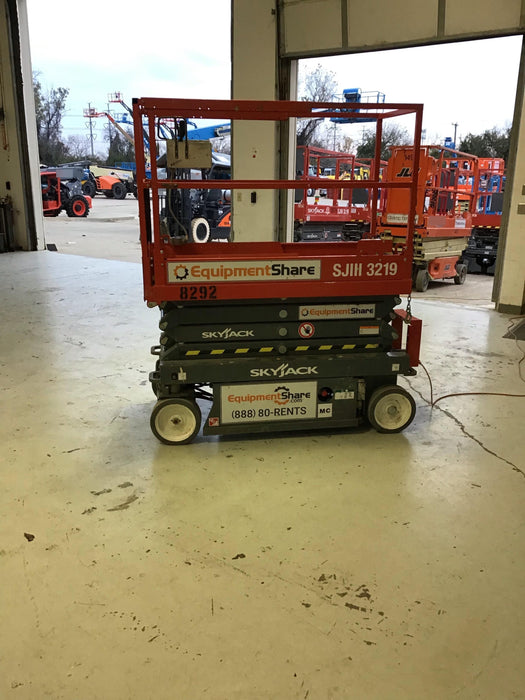 2018 SKYJACK SJIII-3219