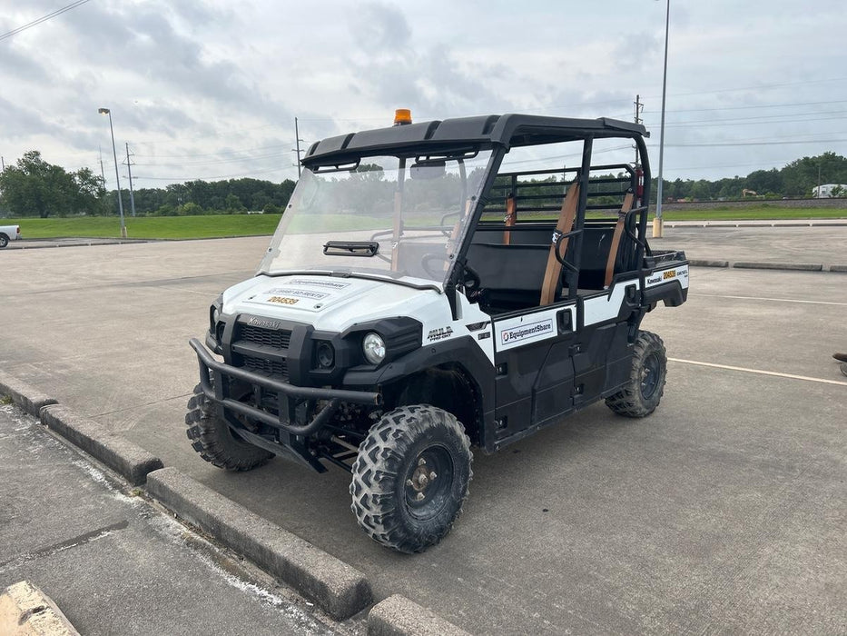 2022 Kawasaki Mule PRO-DXT Standard Options, Backup Alarm, Beacon, Plastic Hard Top, Poly Windshield, Horn Kit