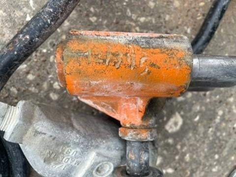 2020 TRELAWNY HAND-HELD SCABBLER