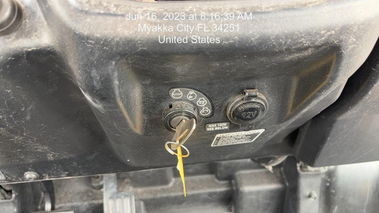 2022 KUBOTA RTV-X1140W-H (Canopy)