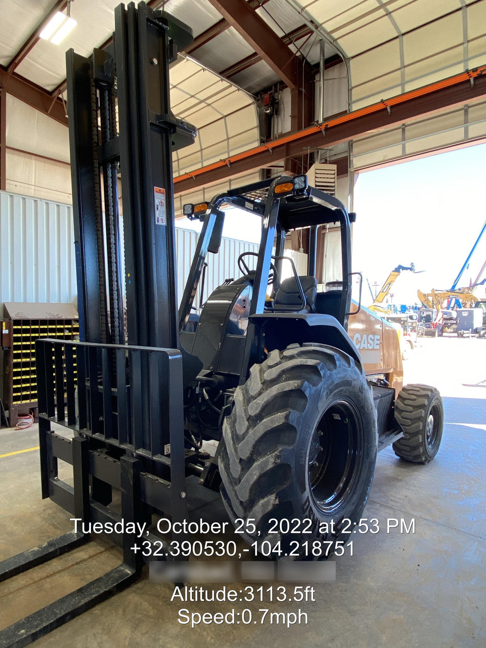 2023 CASE 588H