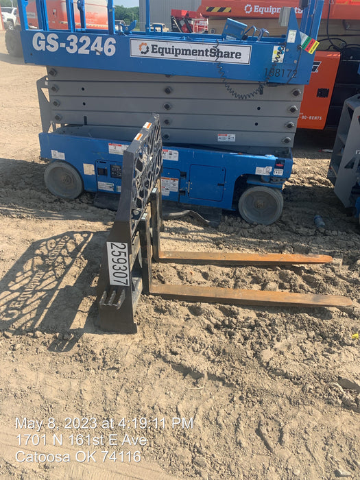 2022 PALADIN 48" Pallet Forks - Paladin