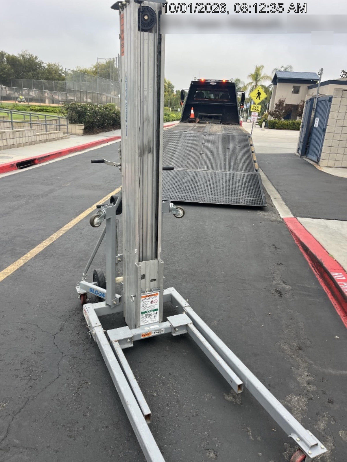 2020 GENIE SLC-24