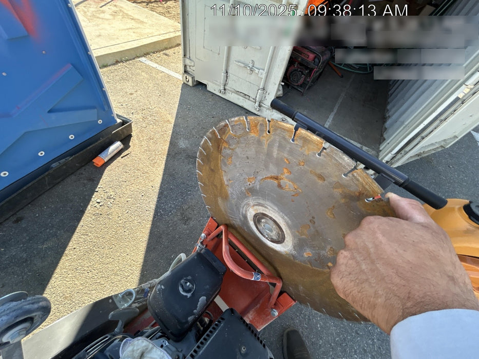 2024 HUSQVARNA FS 400 LV