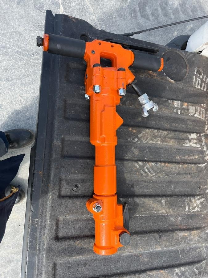 2024 MICHIGAN PNEUMATIC ES-TPB30-1-TRACKER