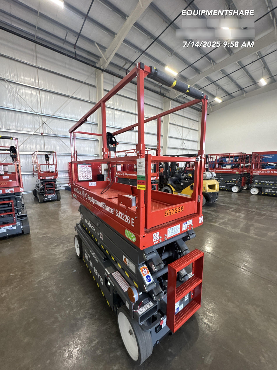 2025 SKYJACK SJ3226