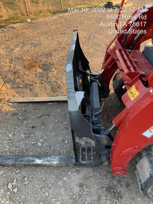 2021 PALADIN 48" Pallet Forks - Paladin