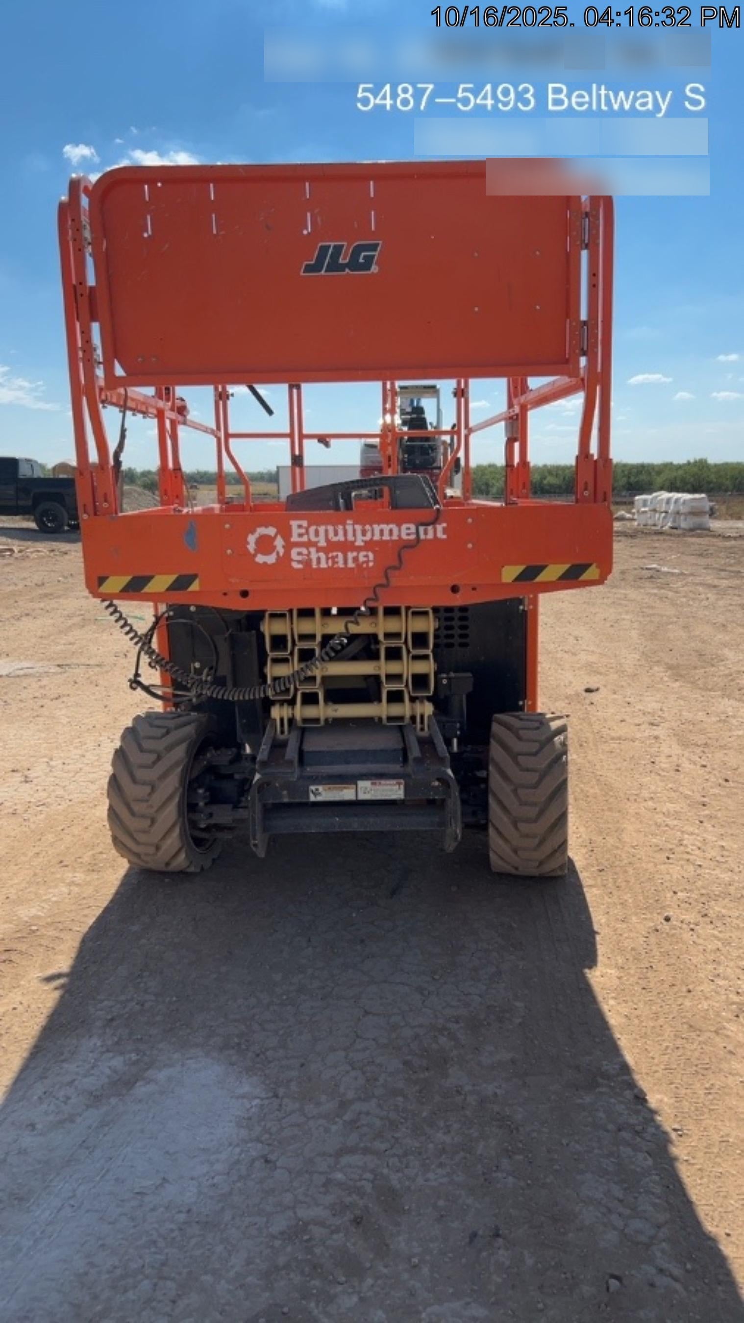 2023 JLG RT2669