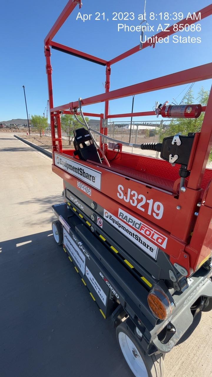 2023 SKYJACK SJ3219