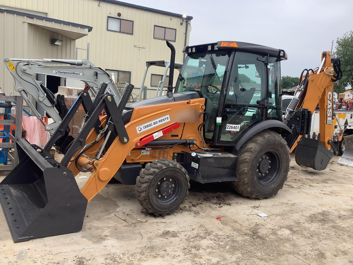 2022 CASE 580N EP - Extendable Backhoe
