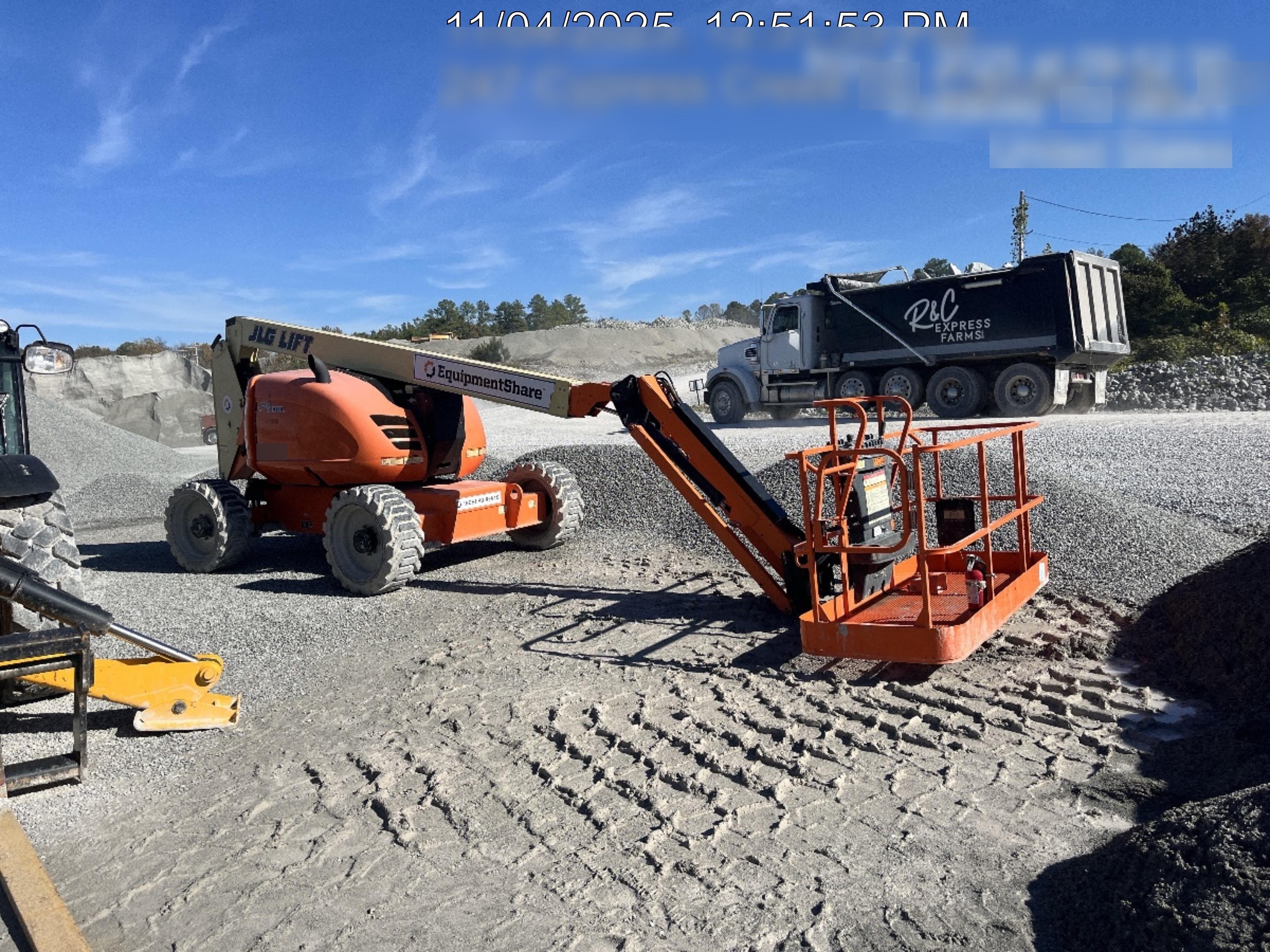 2021 JLG 600AJ