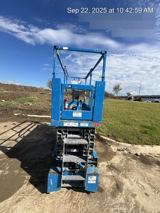 2017 Genie GS-3232 Genie GS3232 Lift w/Folding Rails and Swing Gate