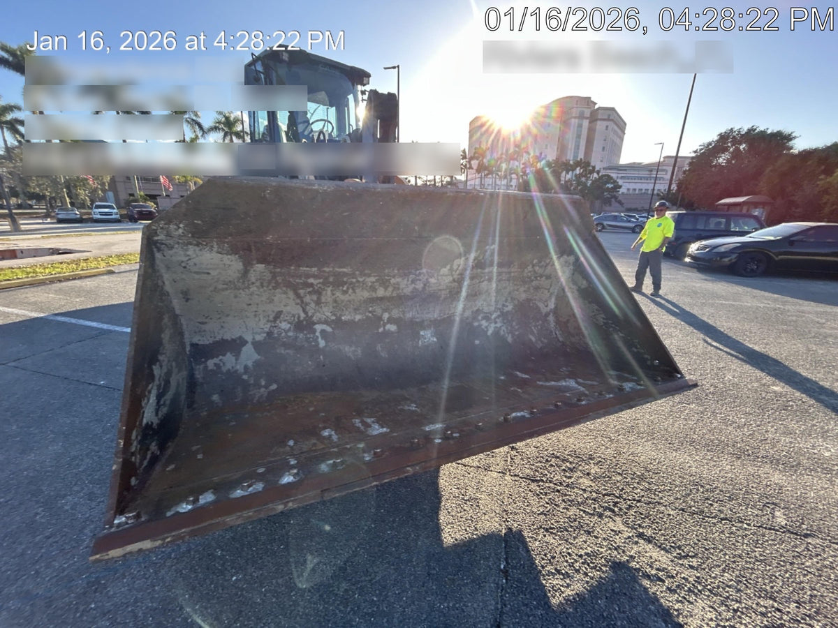 2017 FLECO 3 cu yd Bucket - FLECO