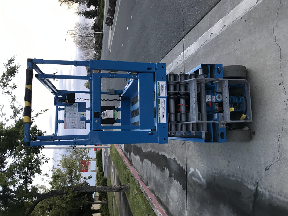 2020 Genie GS-1930 Solid Non Marking Tires, Beacon, Folding rails with half height swing gate, 800W Inverter