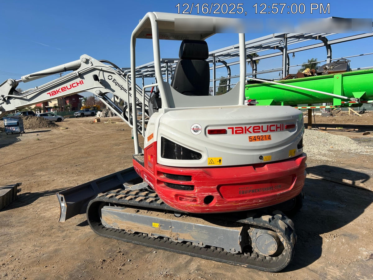 2025 TAKEUCHI TB250-2R