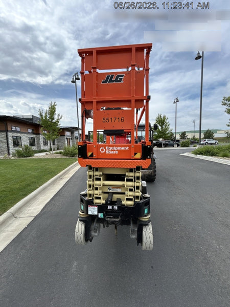 2025 JLG ES1932
