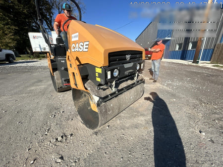 2024 CASE DV36E