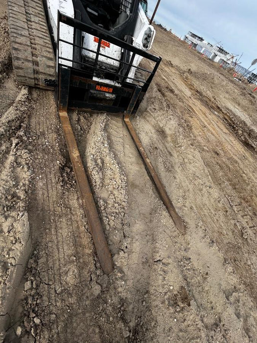 2023 ARROW MATERIAL HANDLING F5100CB