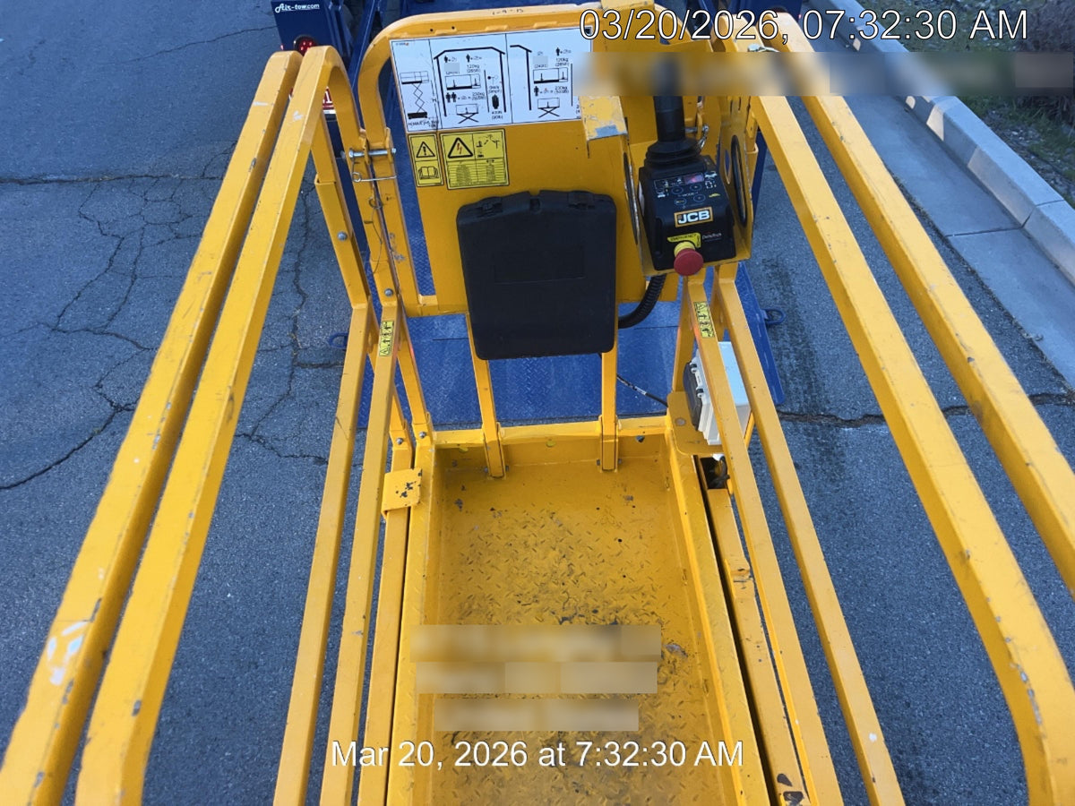 2023 JCB S1930E
