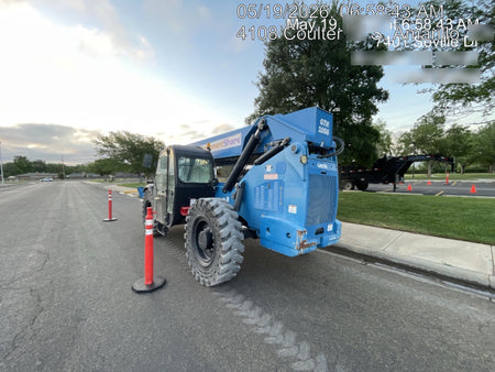 2018 Genie GTH-1056 Genie GTH-1056 w/CAB, Solid Tires, Work Lights, 60" carriage/forks, cab mesh, beacon