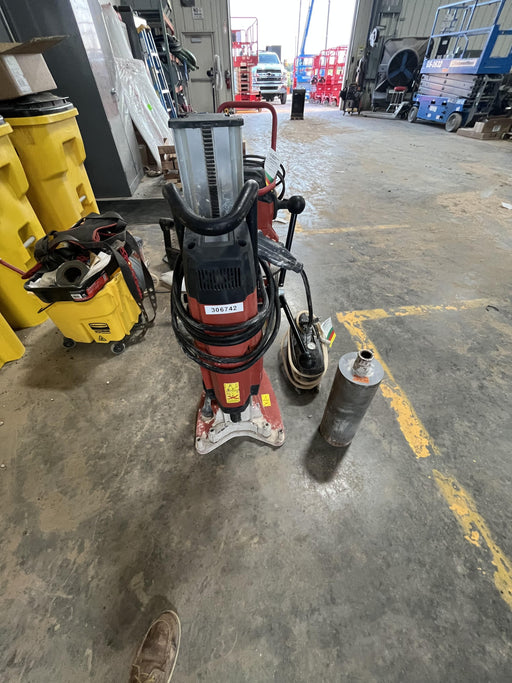 2023 HILTI DD250E