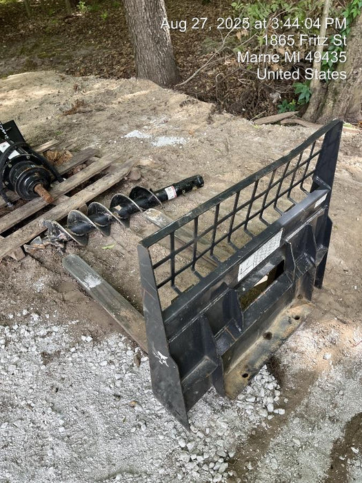 2023 BOBCAT 36" Mini Skid Steer Fork Carriage - Bobcat