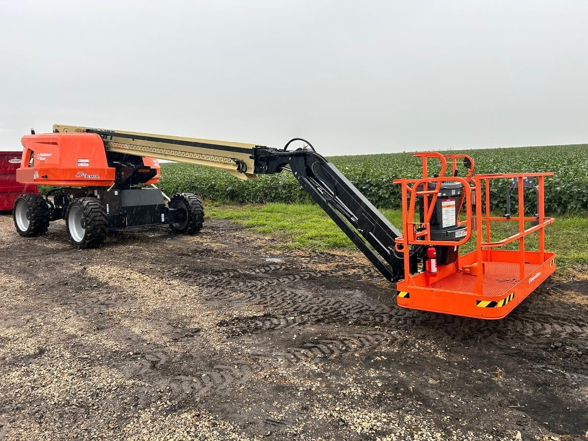 2025 JLG 660SJ