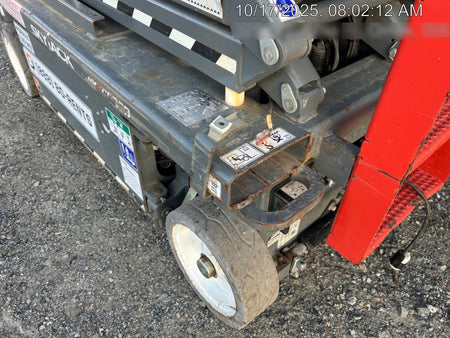 2020 Skyjack SJIII-3219 Solid NM Tires, Half height spring hinged entry gate, Dual Beacons, 800W Inverter
