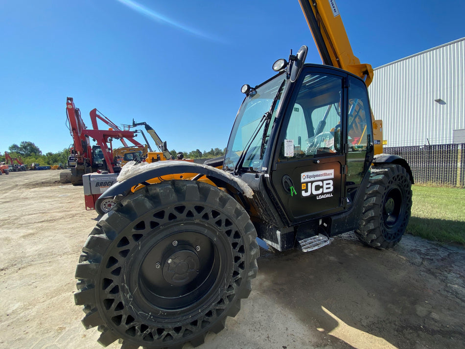 2022 JCB 509-42 74Hp Dsl, Cab/Heat/Air, Sld Tires, LED WL, Bcn, L Hook, EST