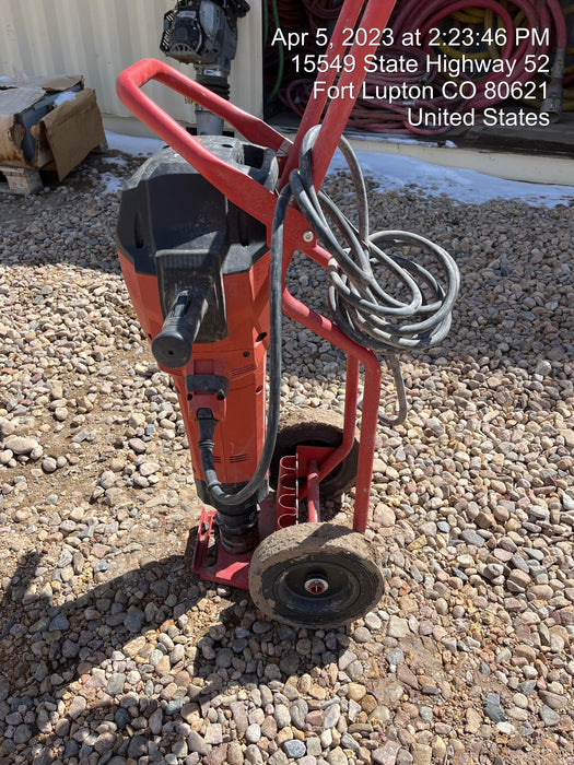 2023 HILTI TE 3000-AVR