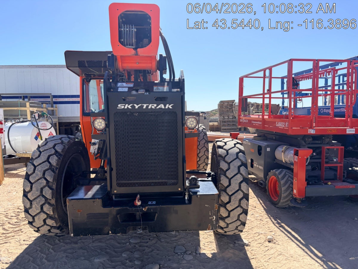 2024 SKYTRAK 8042