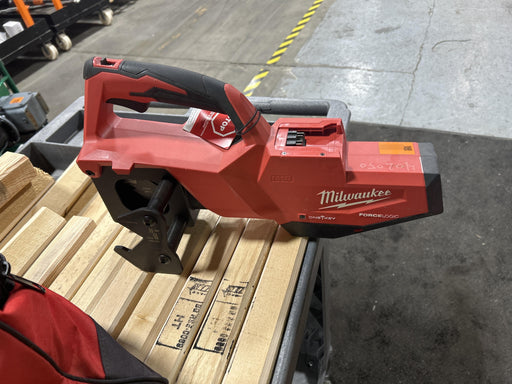 2024 MILWAUKEE 2933-21