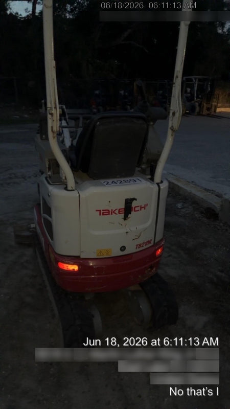 2022 TAKEUCHI TB210R