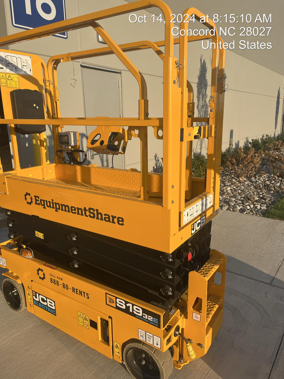 2024 JCB S1932E