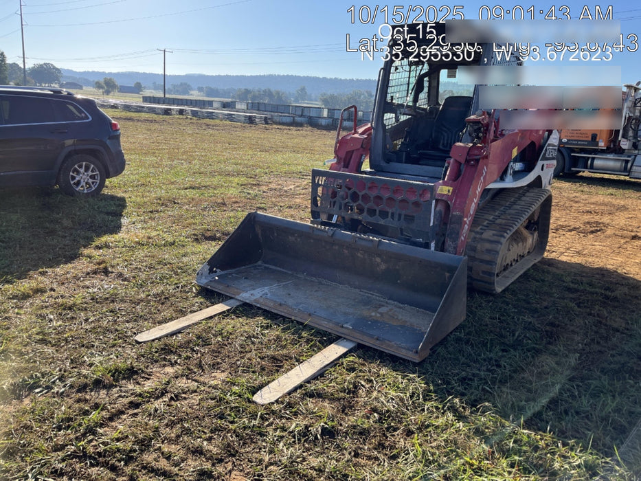 2019 Takeuchi TL12V2C Cab/Heat/Air w/Auxiliary Hydraulics, 2 Speed, Hydraulic QC 80" Tooth Bucket, 48" Pallet Forks