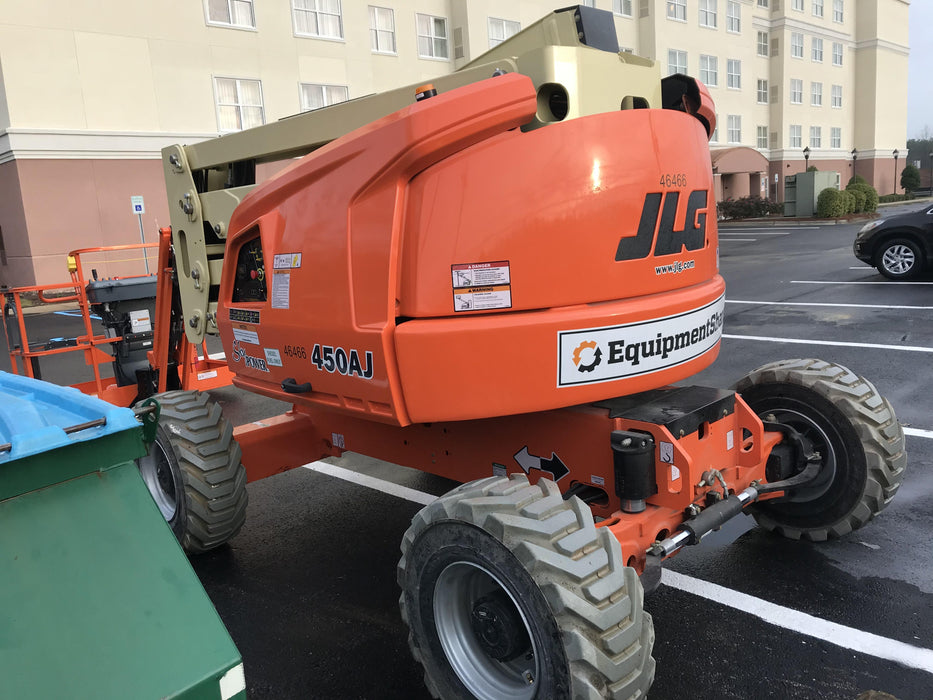 2019 JLG 450AJ