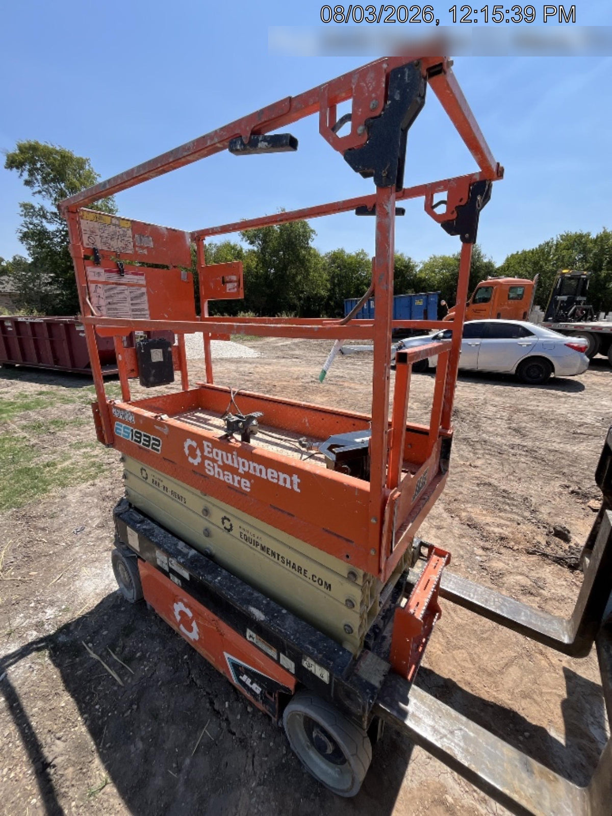 2022 JLG ES1932