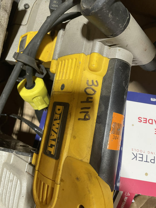 2023 DEWALT DWM120