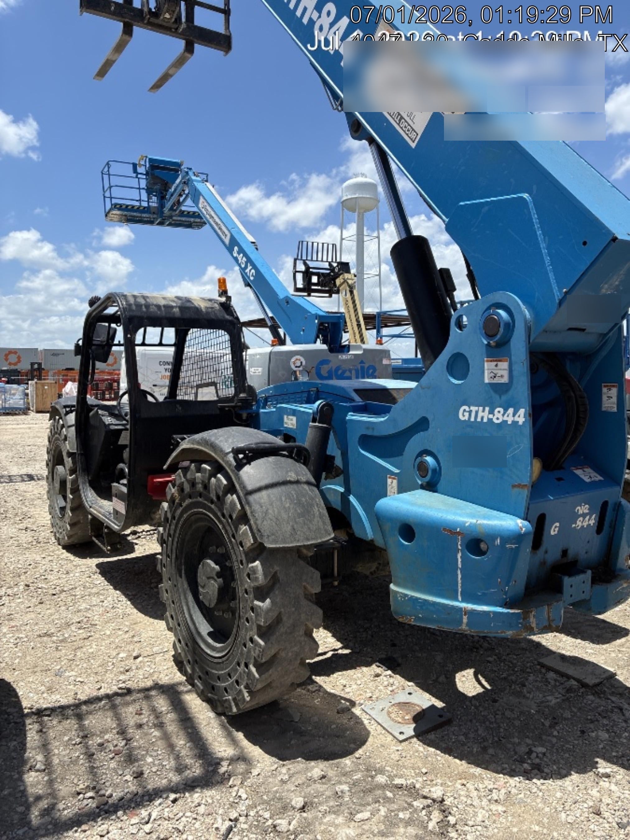 2018 Genie GTH-844 Genie GTH-844 w/Open ROPS, Solid Tires, beacon/work lights, 60" carriage/forks