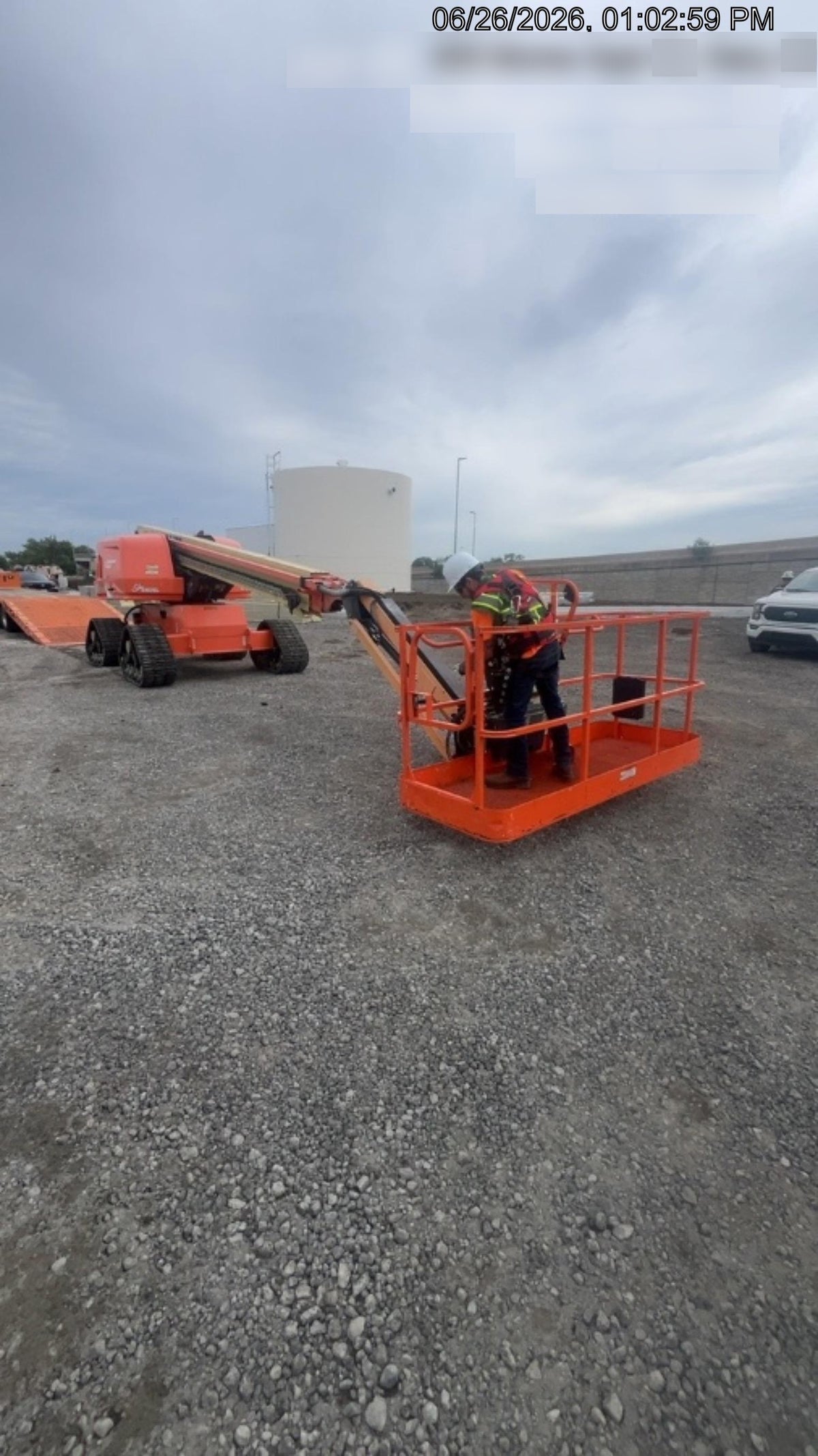 2022 JLG 660SJ Quad Track