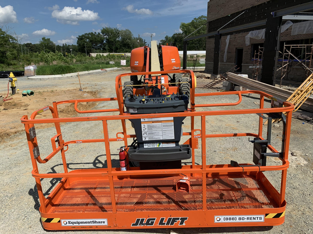 2021 JLG 660SJ