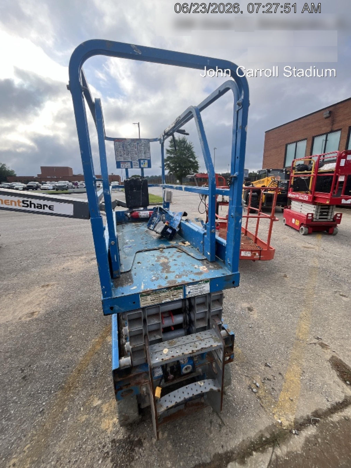 2020 Genie GS-1930 Fixed rails with chain entry gate - Pre A92.20