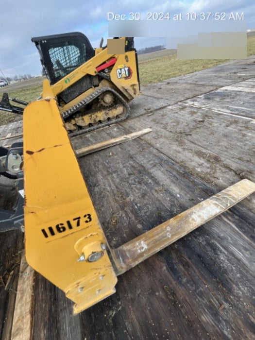 2020 JOHN DEERE 96" Loader Fork Carriage - John Deere