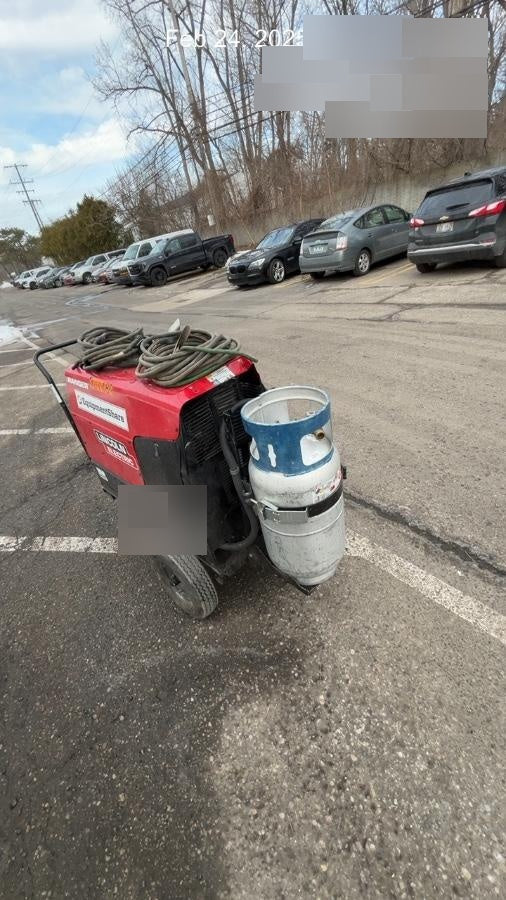 2021 Lincoln Electric Ranger 305 LPG K3430-1, Ranger 305 LPG, Undercarriage, Tank Holder & Strap, 10kw AC Gen, 25hp Kohler LPG Eng