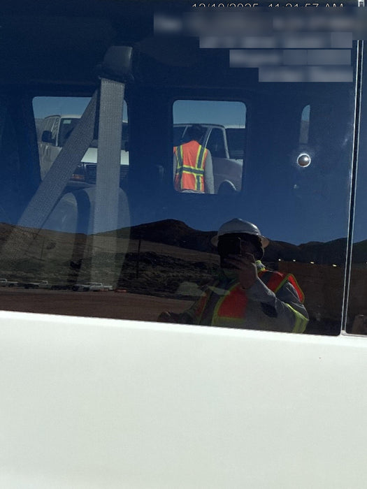 2025 CHEVROLET Express Van - Rental