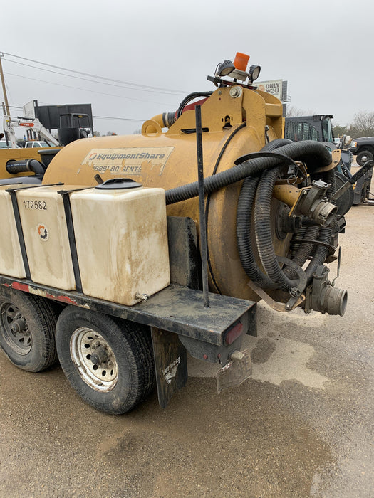 2021 Vac-Tron LP573SDT T4 Koehler Diesel Engine, 500 Gallon Debris Tank, x2 100 Gallon Water Tanks