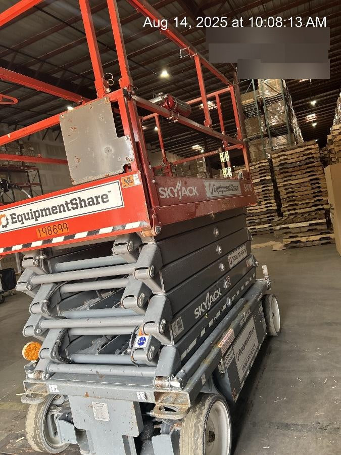 2022 SKYJACK SJ4740