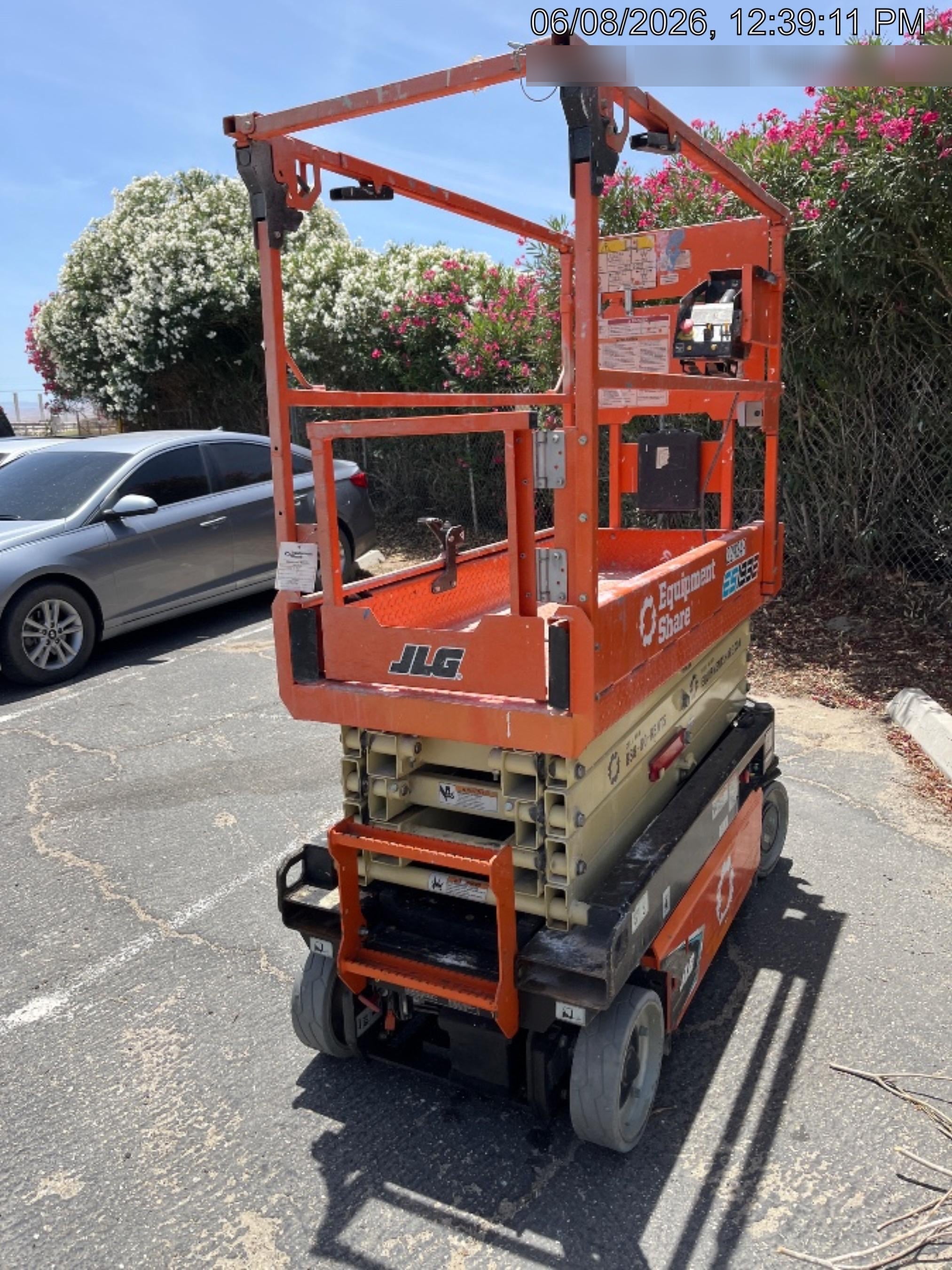 2022 JLG ES1932