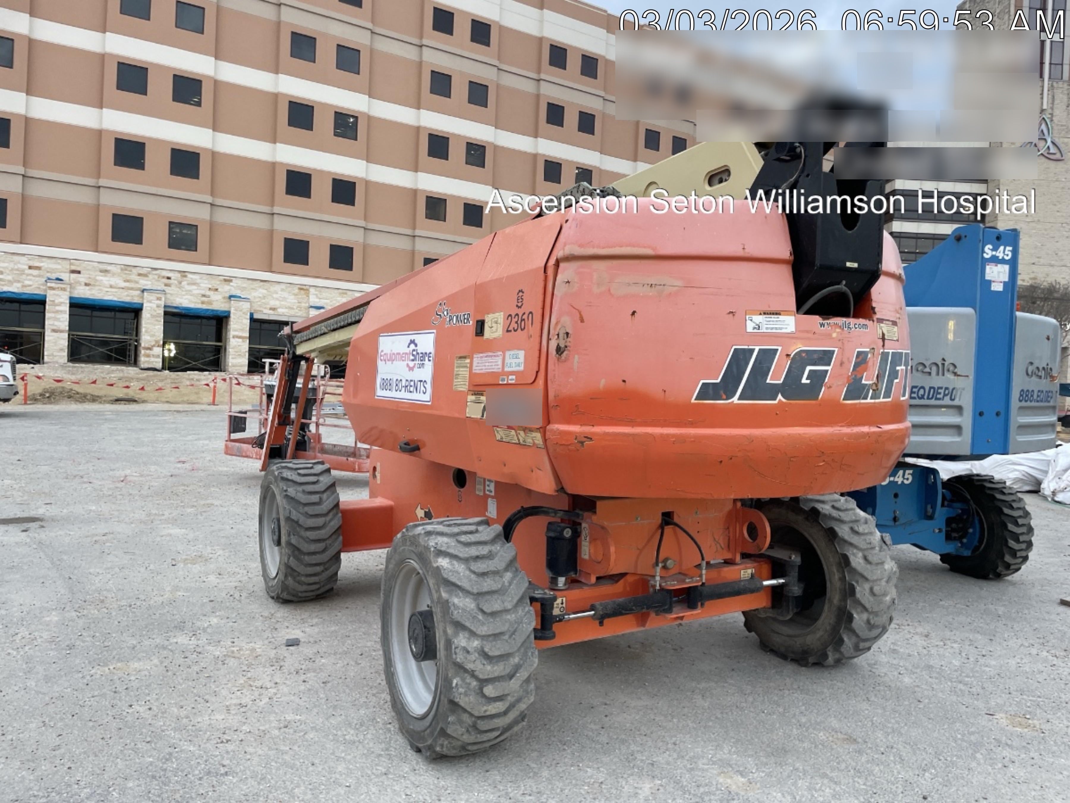 2016 JLG 660SJ