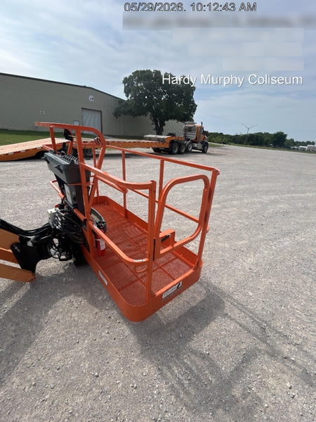 2023 JLG 600AJ